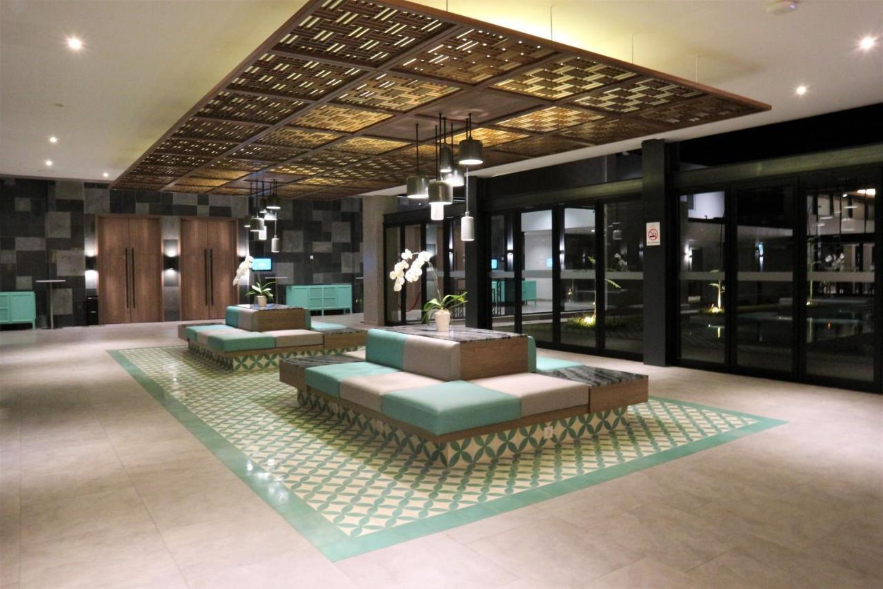 Hotel Santika Garut Exterior foto