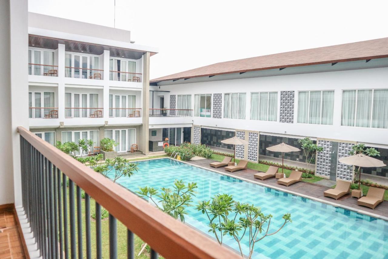 Hotel Santika Garut Exterior foto